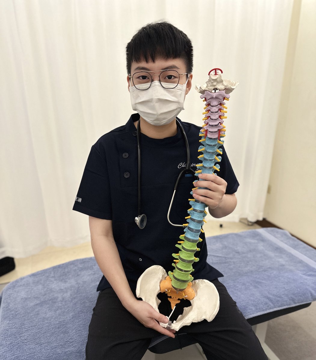 脊整適整復師 Kris 台東美式整復骨架平衡骨盆專家